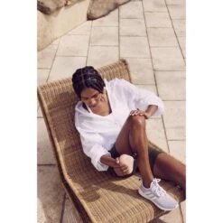 Therabody Theragun Mini 2.0 Desert Rose -Plongée Matériel Magasin therabody theragun mini 20 desert rose 3