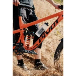 Fidlock TWIST Bottle 600 + Bike Base Set - Transparent Noir -Plongée Matériel Magasin twist bottle 600 bike base set transparent noir 2