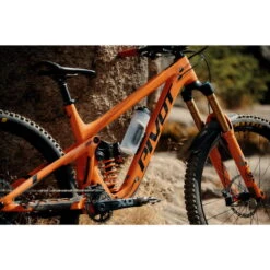 Fidlock TWIST Bottle 600 + Bike Base Set - Transparent Noir -Plongée Matériel Magasin twist bottle 600 bike base set transparent noir 3